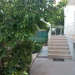 Ive דירה זאדאר