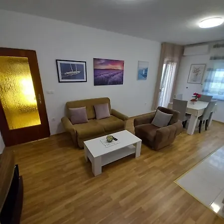 Apartamento Ive Zadar