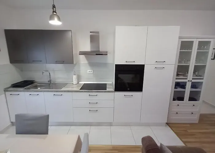 Ive Apartamento Zadar